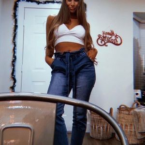 Ankle length jeans